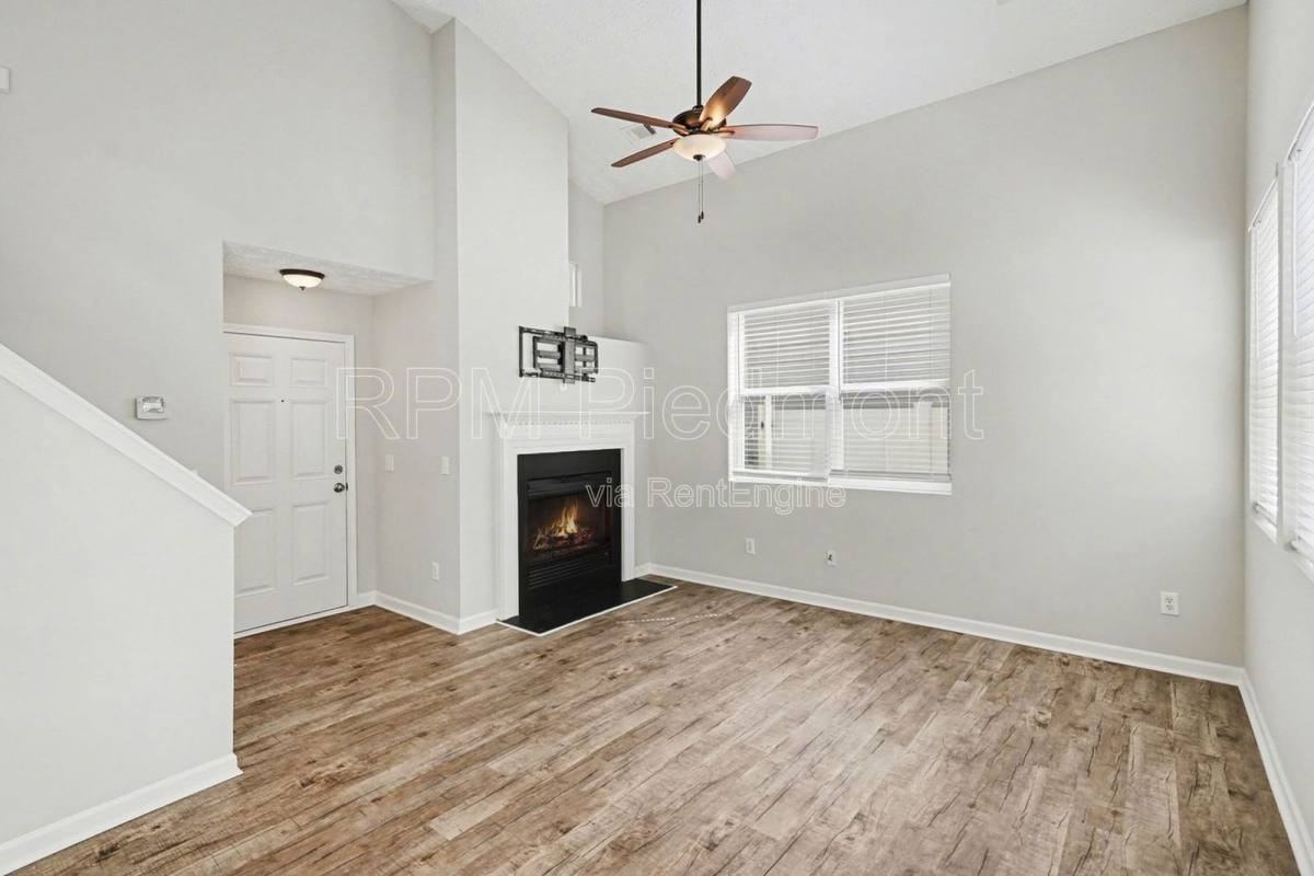 126 Oconee Pass - Photo 2 of 10