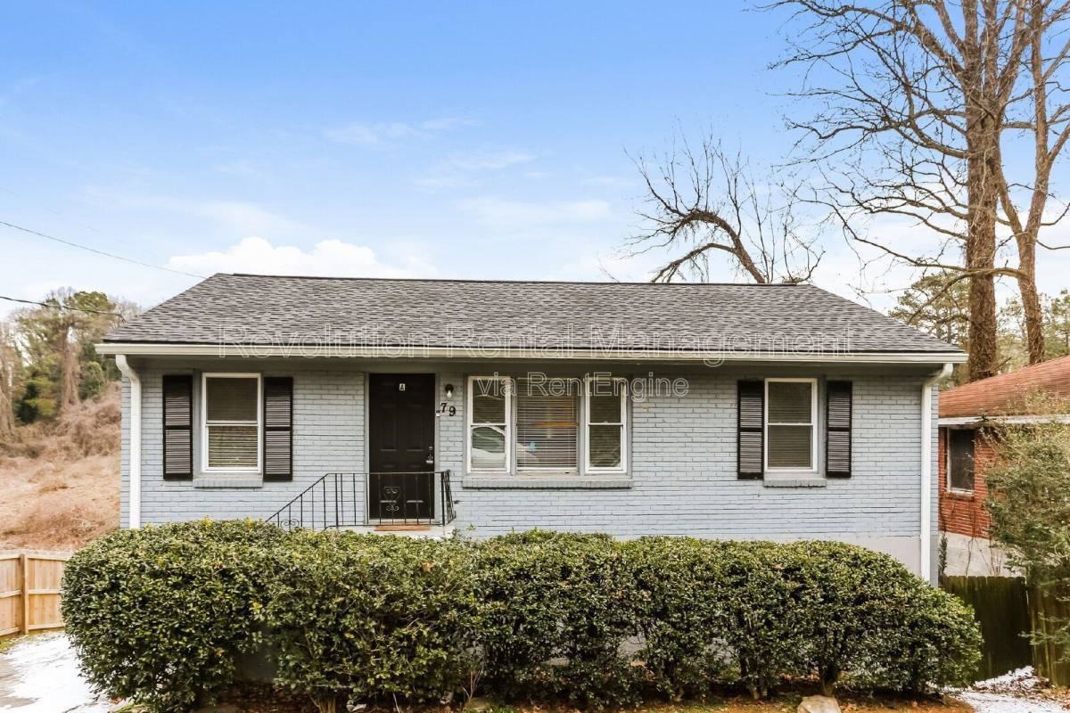 79 Anderson Ave Nw #A