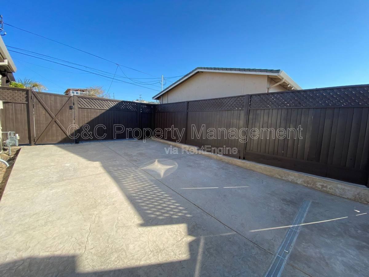 1301 Darwin St #B - Photo 5 of 8