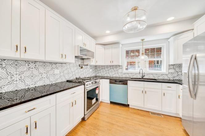 9601 S Claremont Ave - Photo 3 of 11