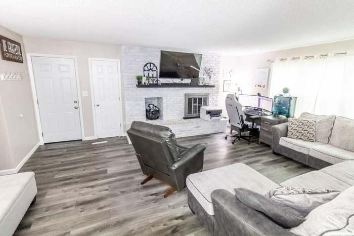 2920 Mcclain Dr - Photo 5 of 12