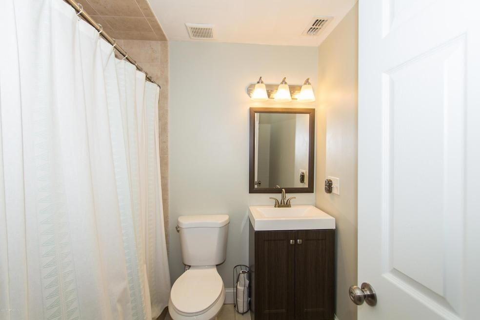 3526 Whalers Way - Photo 7 of 9