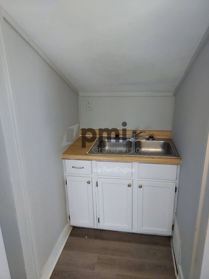 1920 E Wood St - Photo 6 of 10