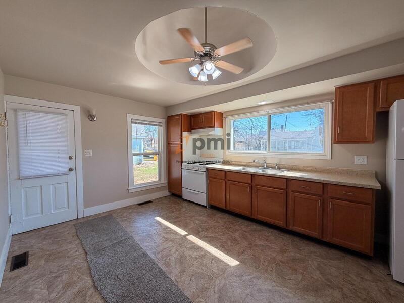 56 Erie St #3 - Photo 5 of 11