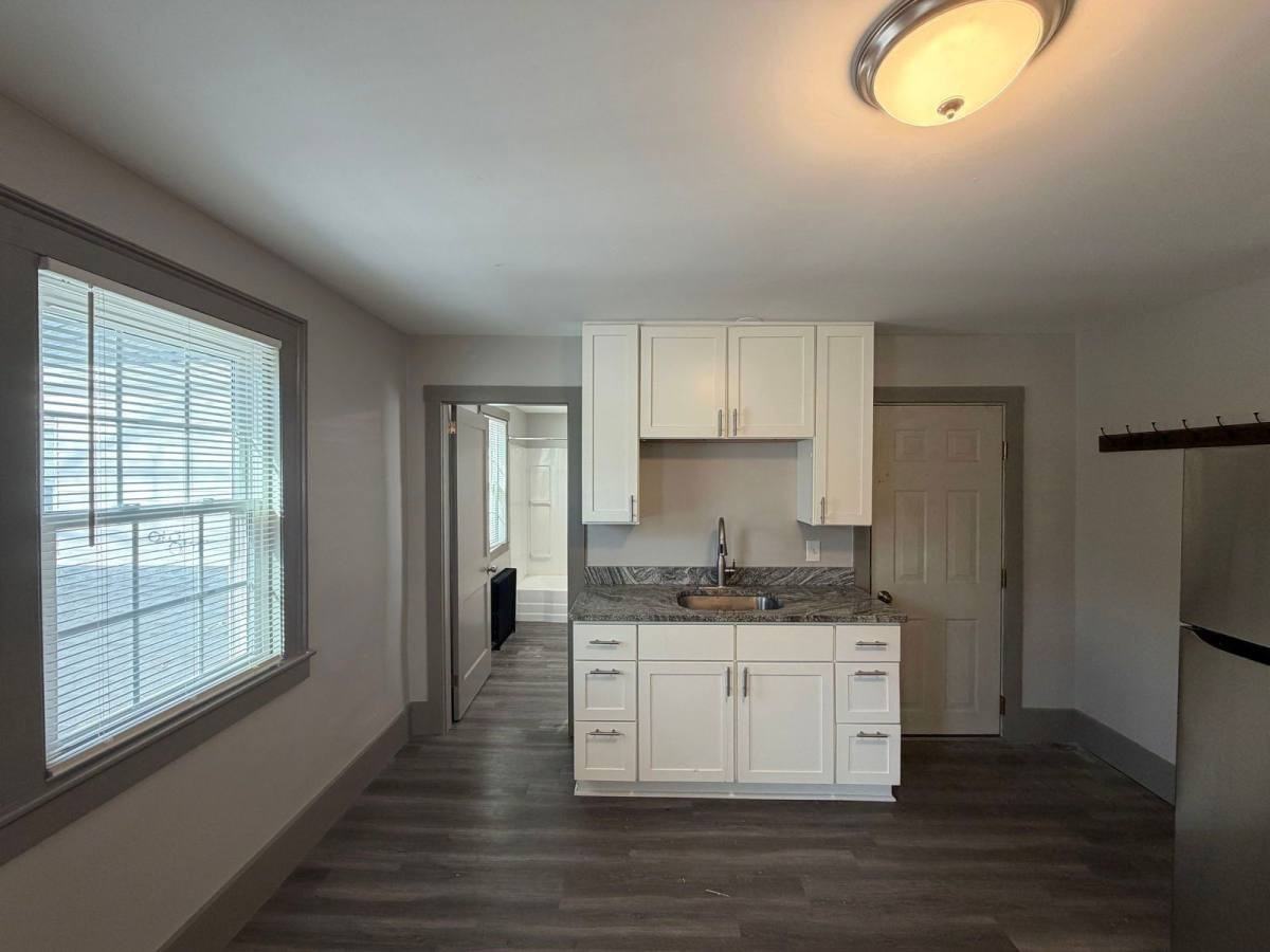 14 Kearsarge Ave #6 - Photo 2 of 10