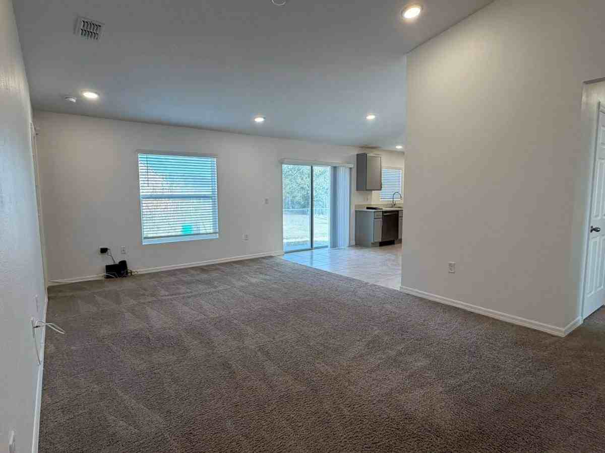 225 Dogfish Ln - Photo 2 of 10