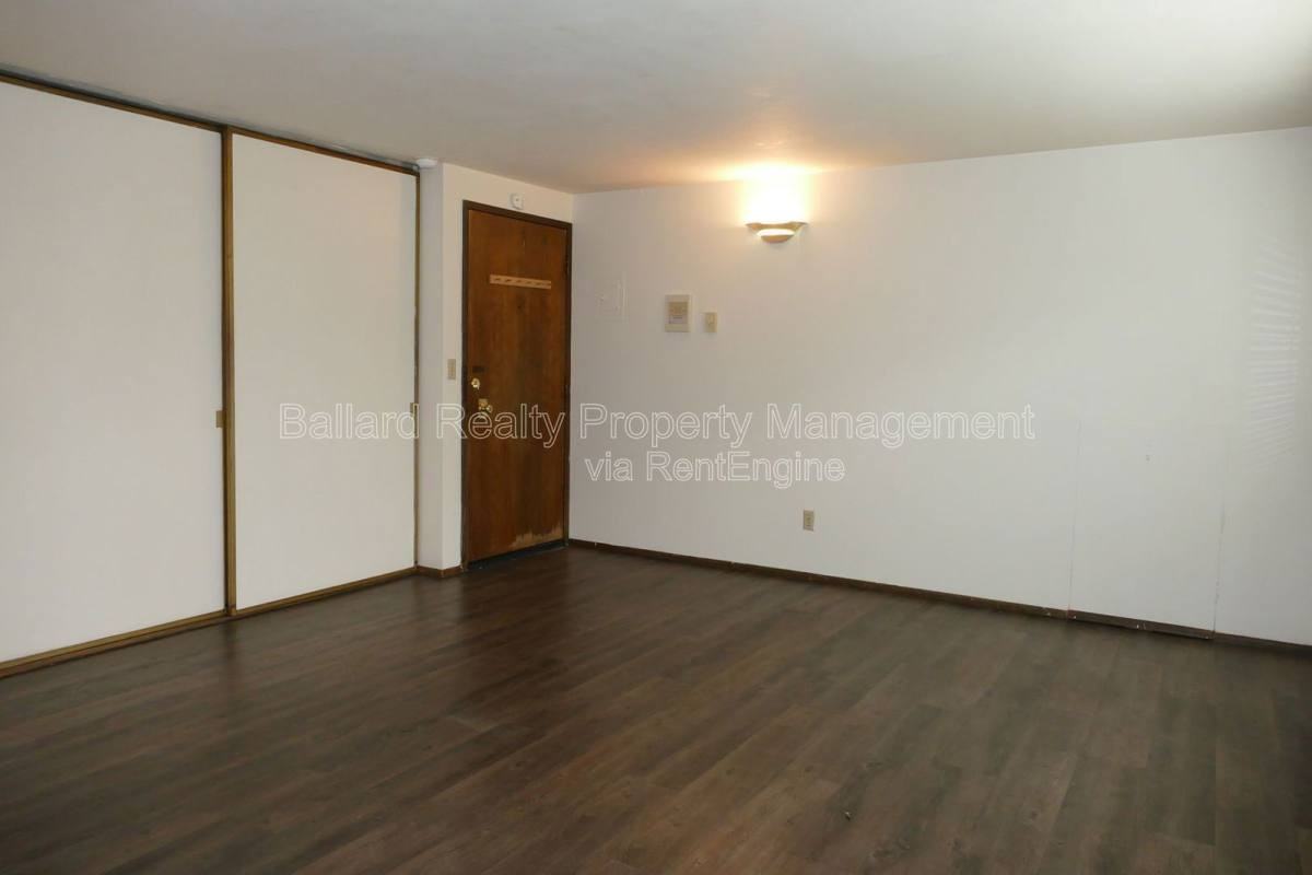 3018 Nw 85th St #11 - Photo 5 of 10