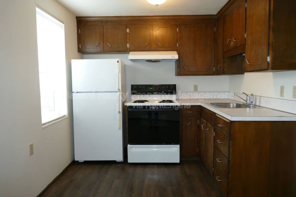 3018 Nw 85th St #11 - Photo 7 of 10