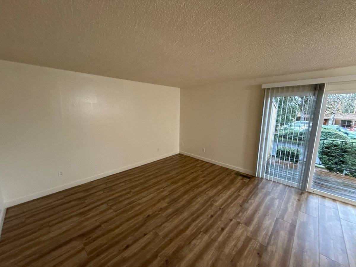 673 Glen Creek Rd Nw - Photo 2 of 10