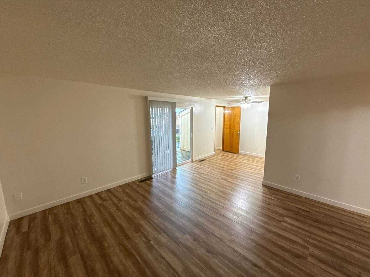 673 Glen Creek Rd Nw - Photo 3 of 10