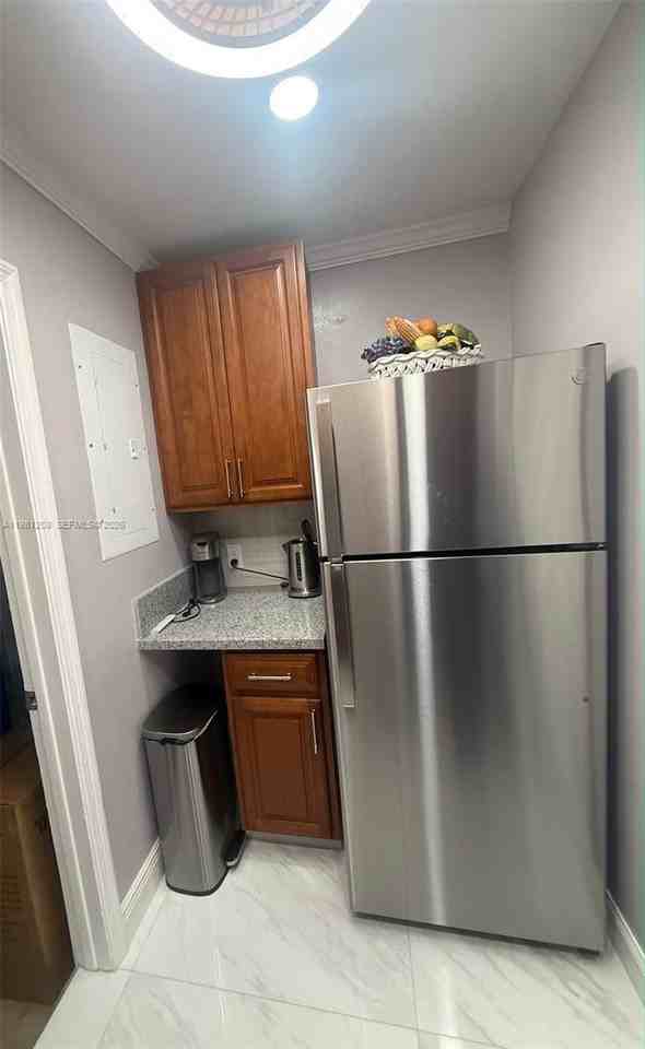 3316 Nw 36th Ave #NA - Photo 3 of 5