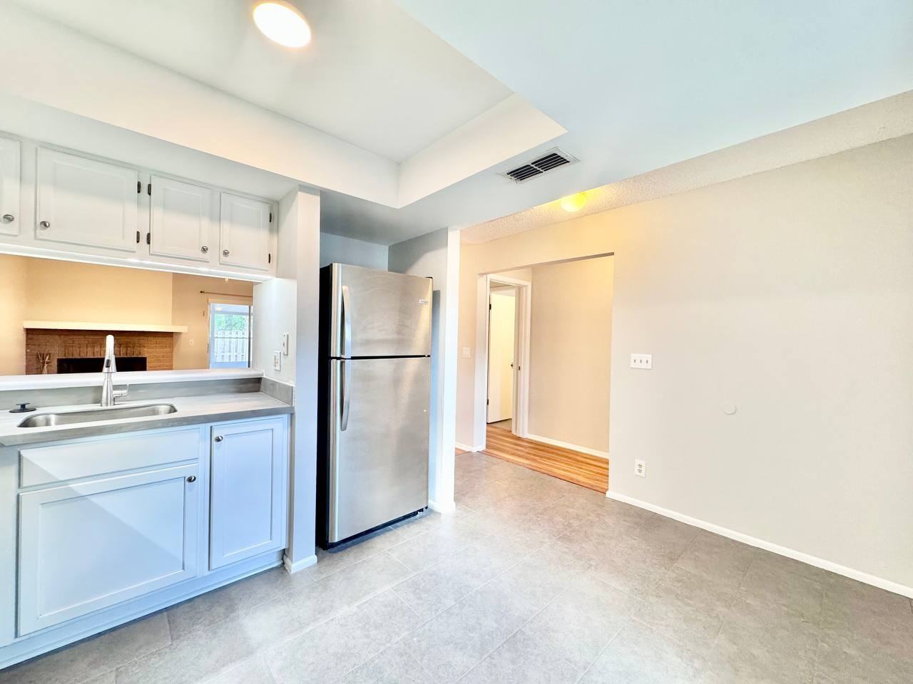 5124 Gainsville Dr - Photo 5 of 27