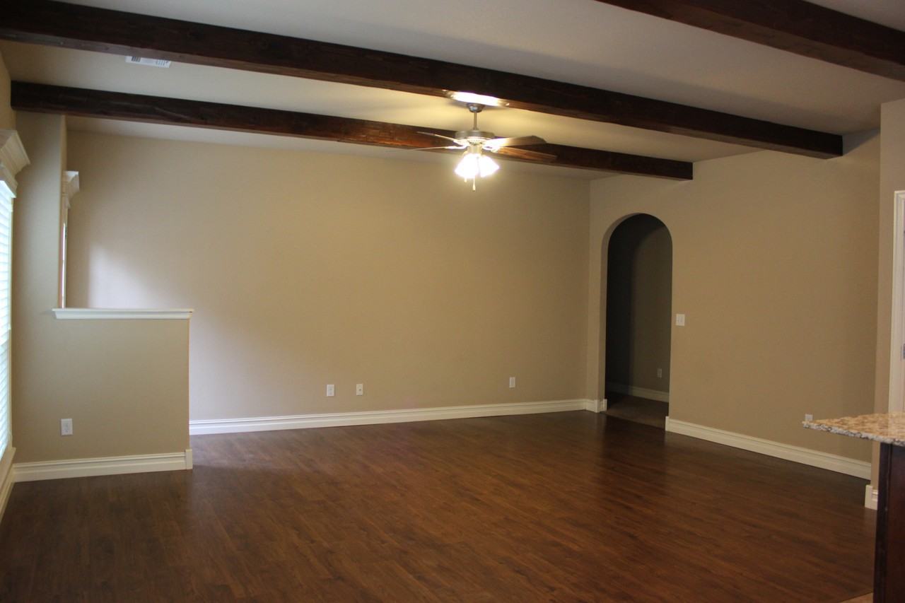 3304 W Oakland St - Photo 5 of 14