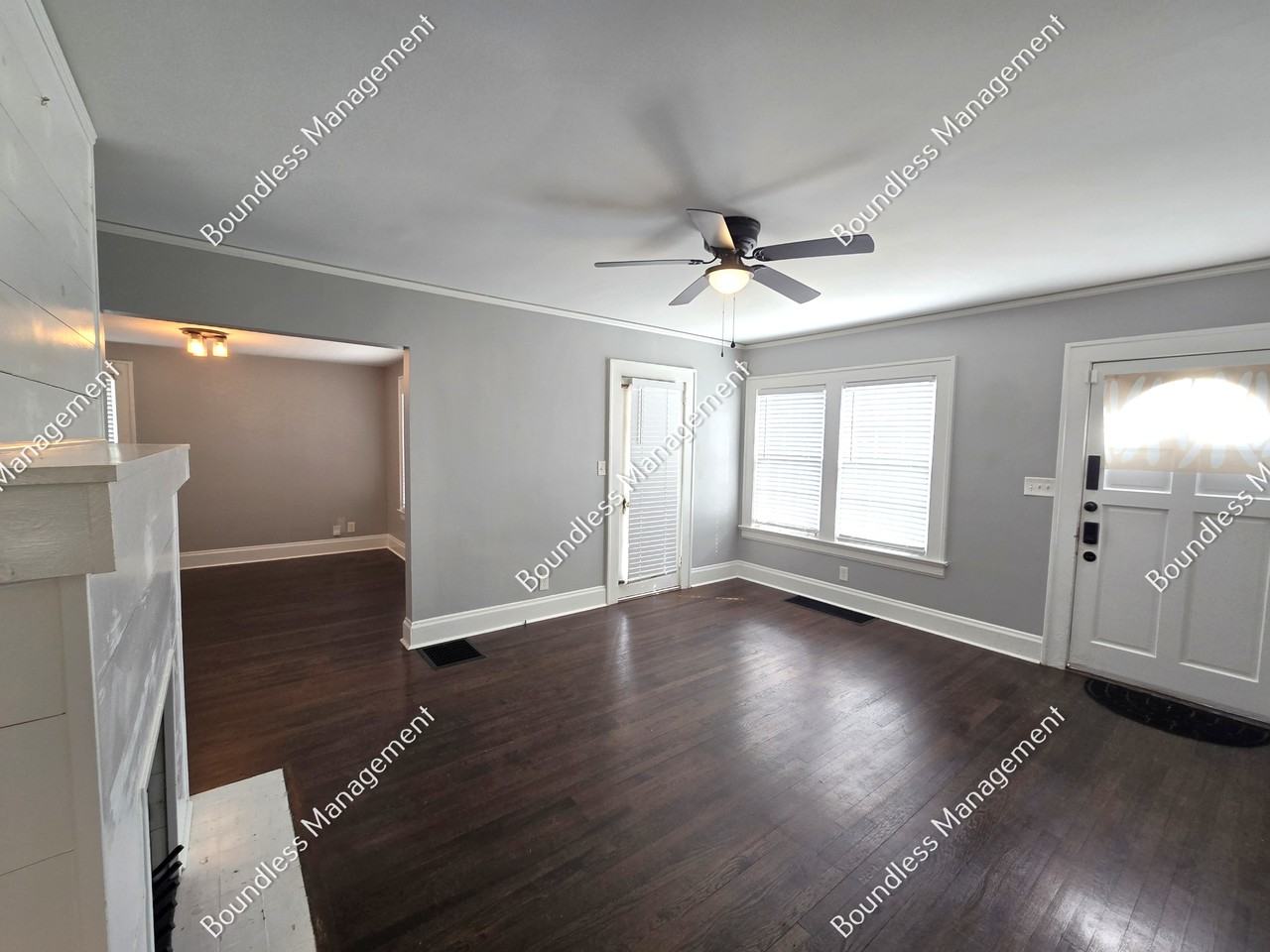 2649 Jefferson Ter - Photo 2 of 19