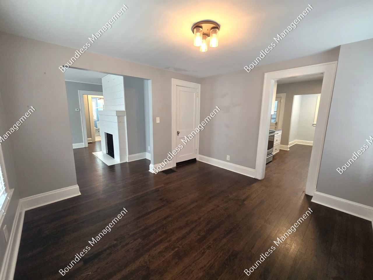 2649 Jefferson Ter - Photo 4 of 19