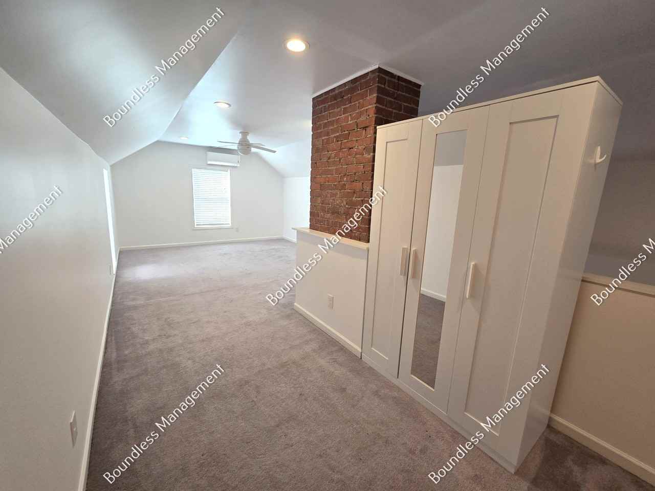 2649 Jefferson Ter - Photo 7 of 19