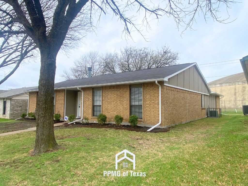 7458 Emory Oak Ln - Photo 2 of 15