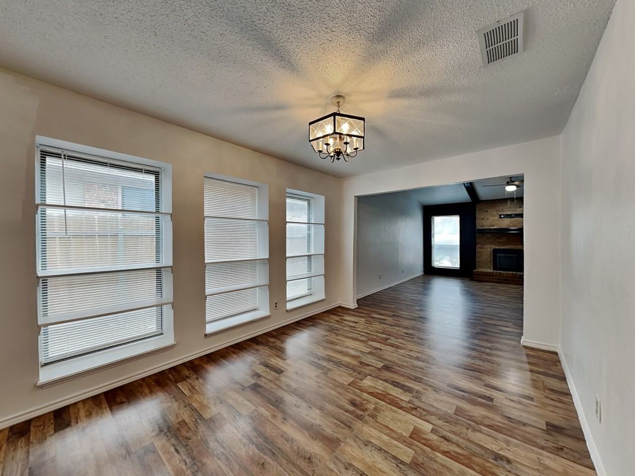 5106 Woodmeadow Dr - Photo 7 of 18