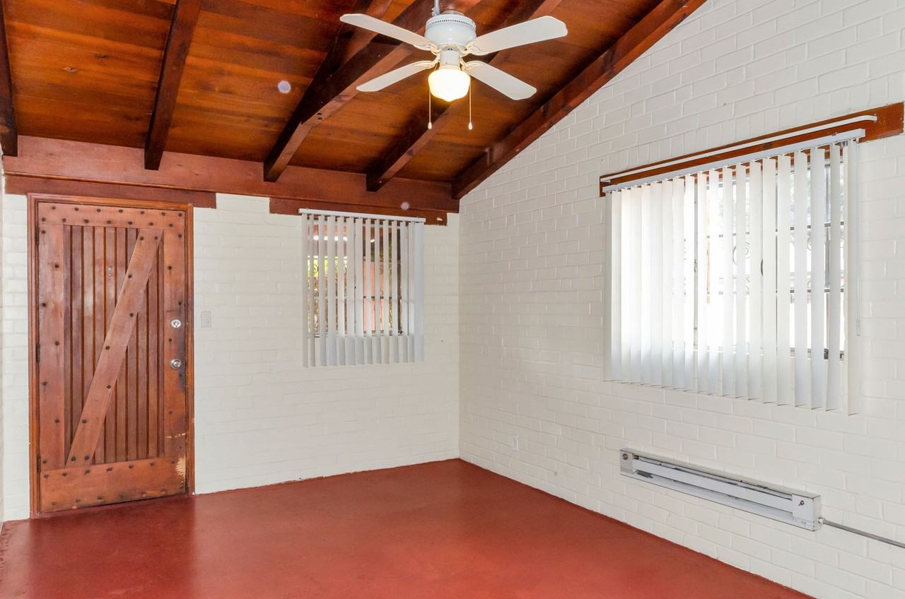 947 N Alvernon Way #5 - Photo 4 of 16