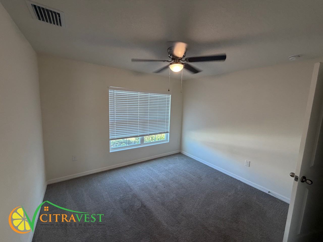 5425 Logan Cave Ave - Photo 5 of 10