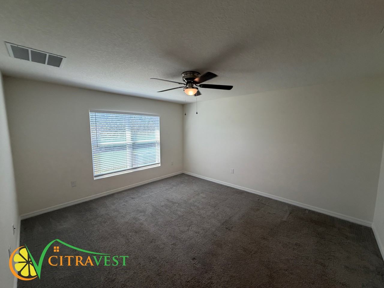 5425 Logan Cave Ave - Photo 7 of 10