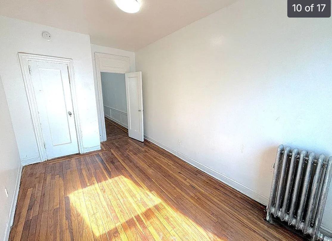 952 Saint Marks Ave - Photo 5 of 9