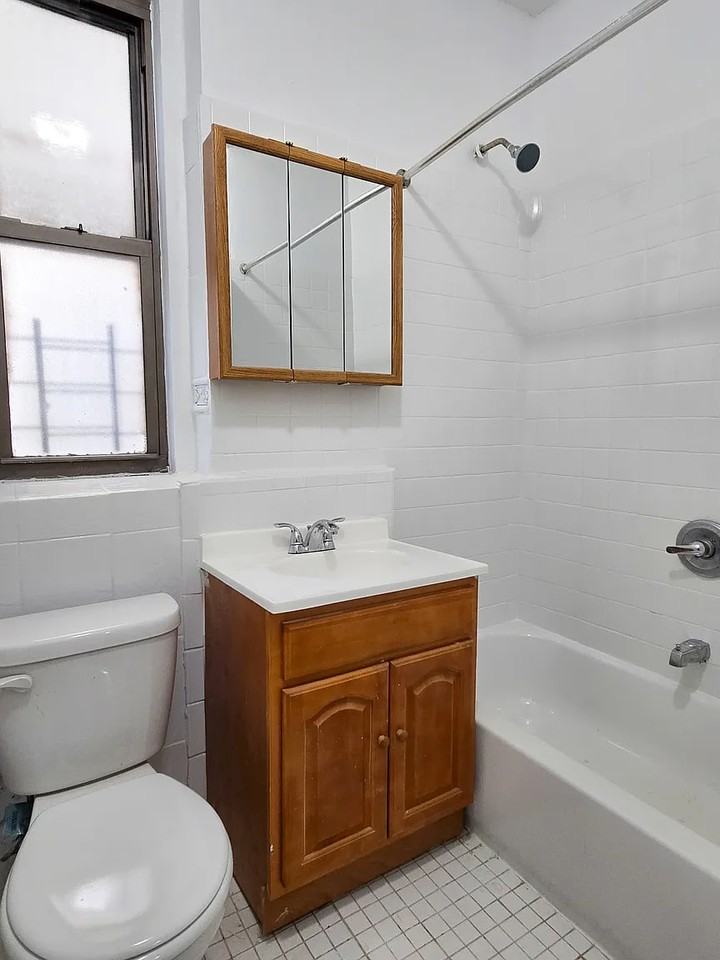 175 E 151St St - Photo 6 of 7