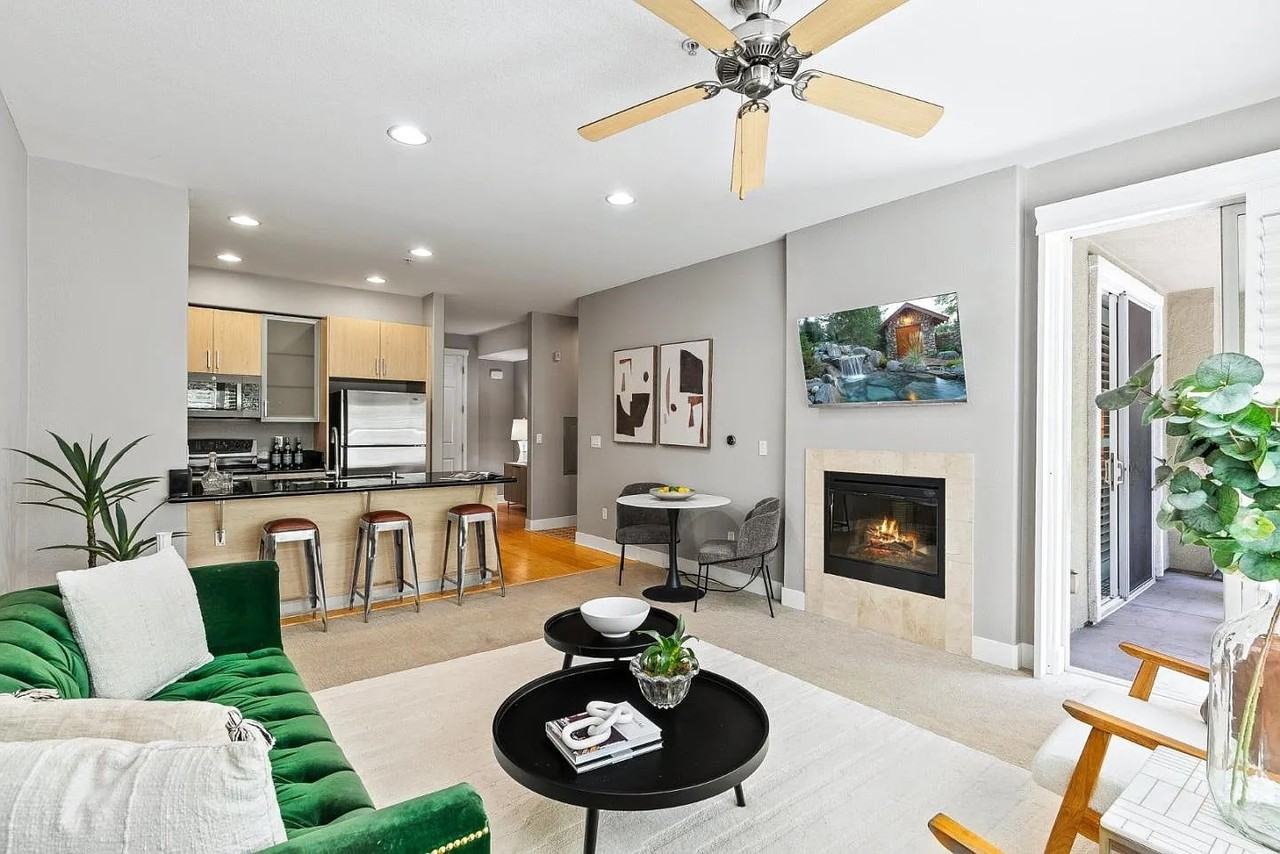 2030 N Pacific Ave #234 - Photo 2 of 9