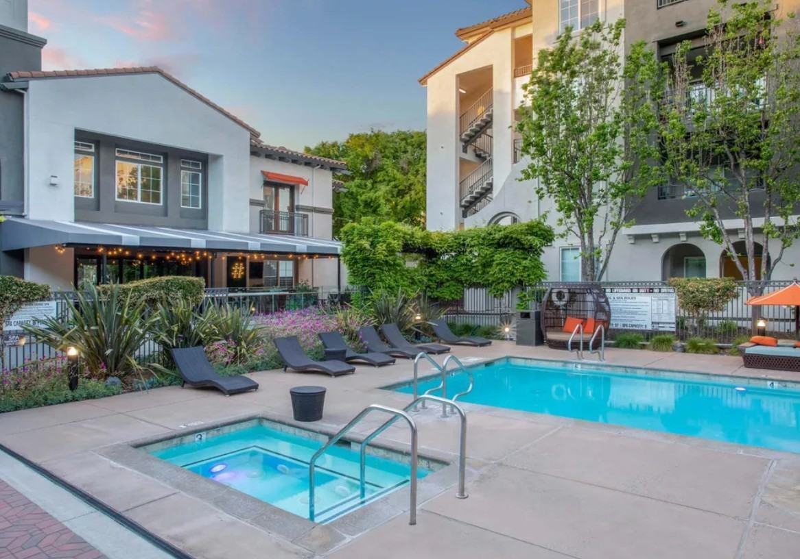 732 Agnew Rd #9DF - Photo 3 of 20