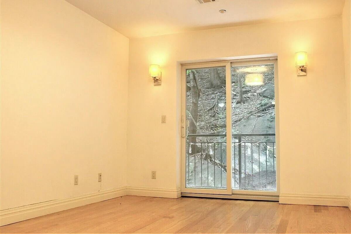 210 Bennett Ave #4D - Photo 3 of 15