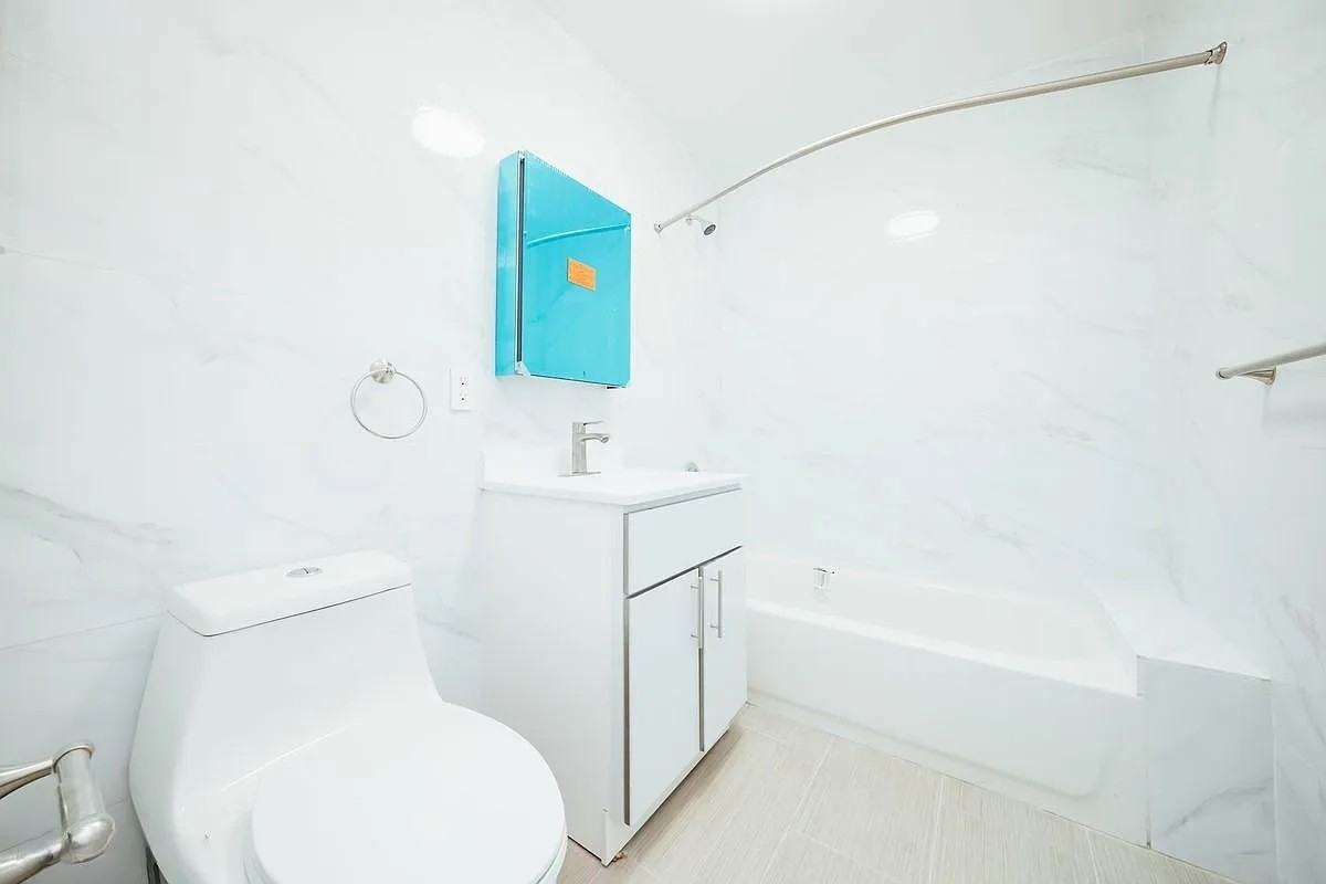 366 Stockton St #4UX - Photo 2 of 6