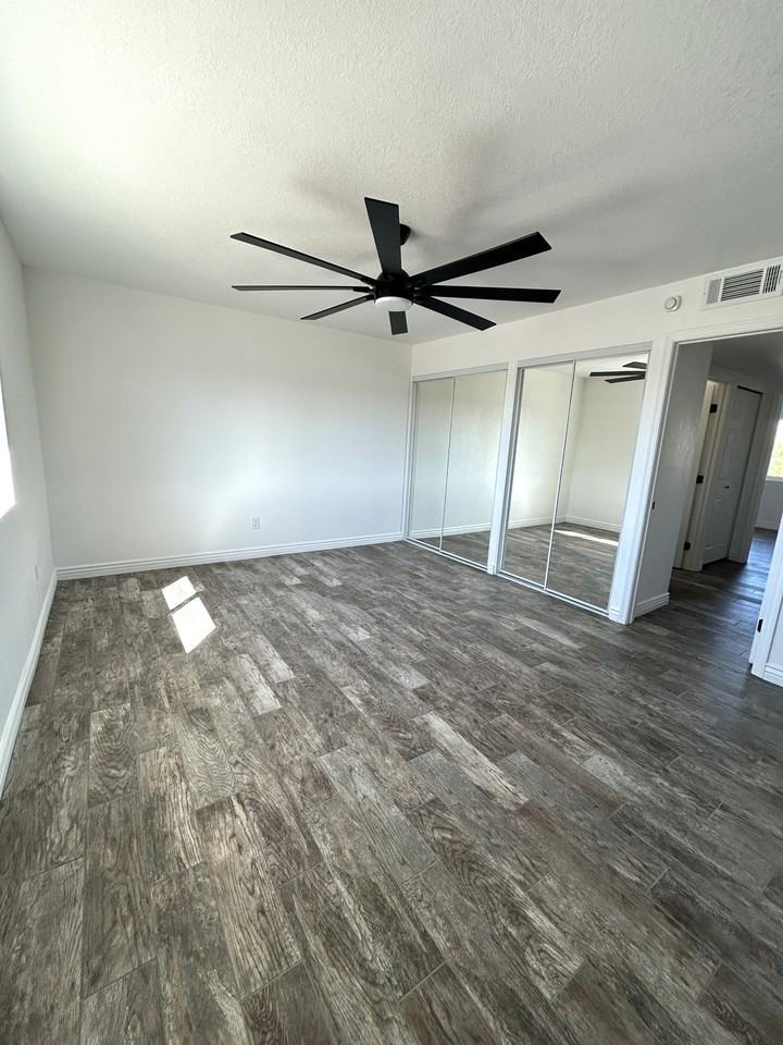 2780 Cisco Dr N - Photo 5 of 17