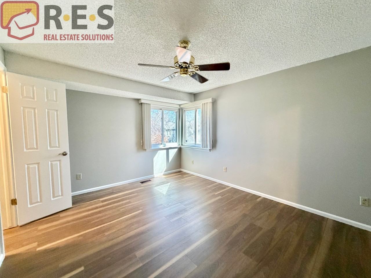 4210 S Cathay Way - Photo 7 of 16