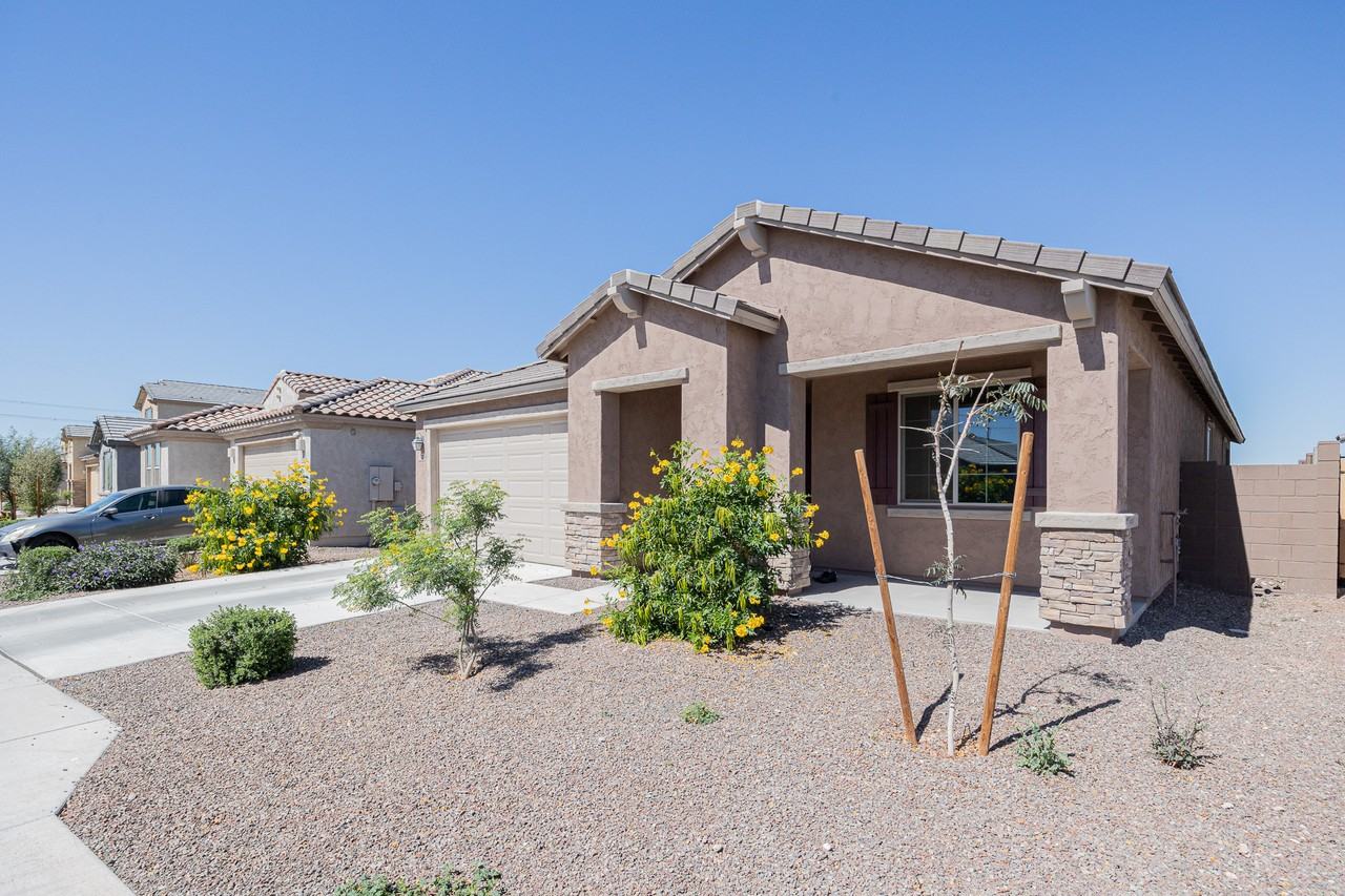 7128 W Coles Rd - Photo 3 of 28