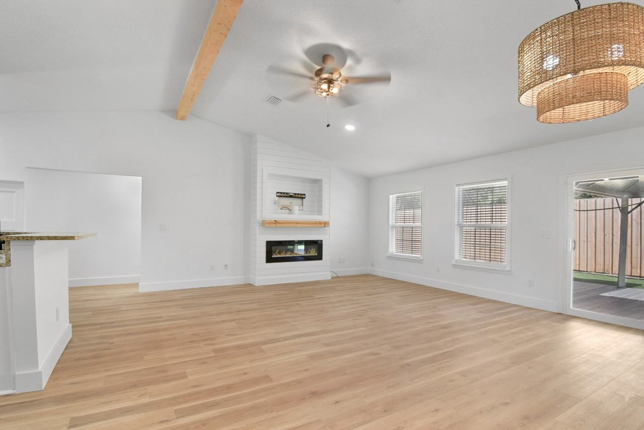 101 Azalea Rd #NA - Photo 5 of 35