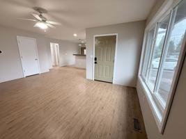 featured image of 9585 Se 41st Ave #9585