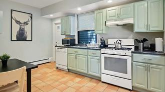 132 Chiswick Rd #1 - Photo 1 of 1