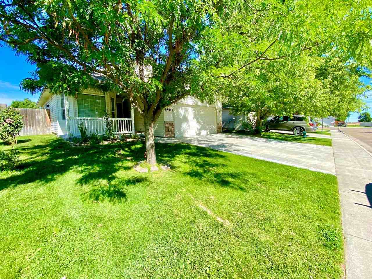 18413 Viceroy Pl - Photo 2 of 43