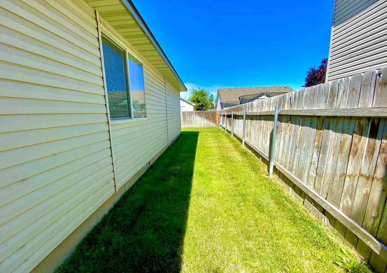 18413 Viceroy Pl - Photo 6 of 43