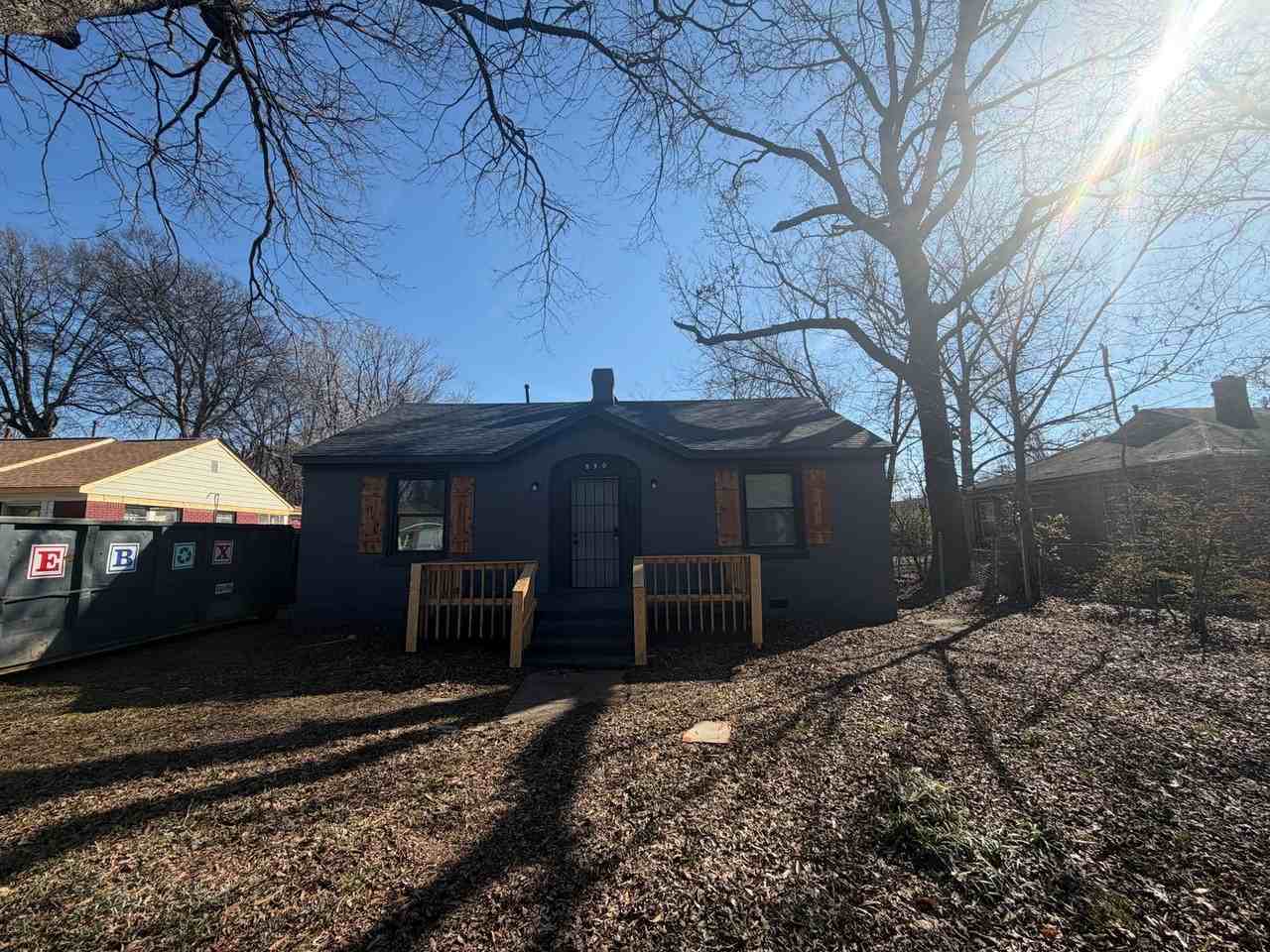 890 Charles Pl - Photo 2 of 17