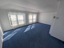 featured image of 1716 Marin St