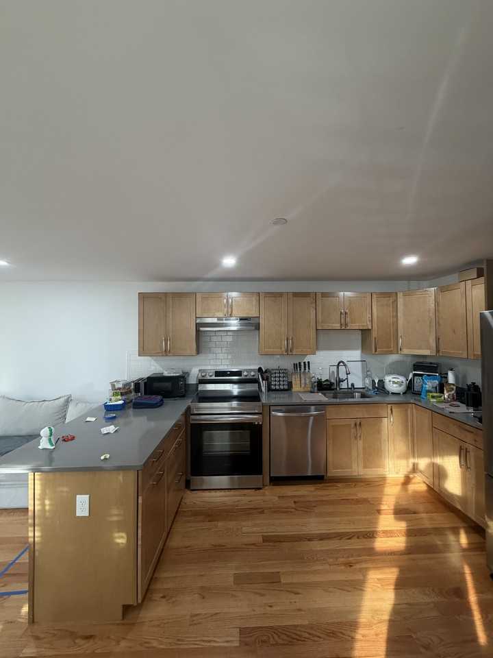 143 Prospect St #1 - Photo 4 of 35