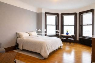306 Newbury St #2F - Photo 1 of 1