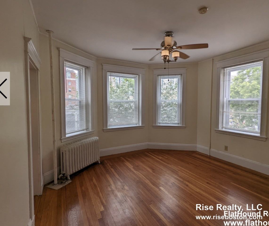 94 Queensberry St #8 - Photo 4 of 8