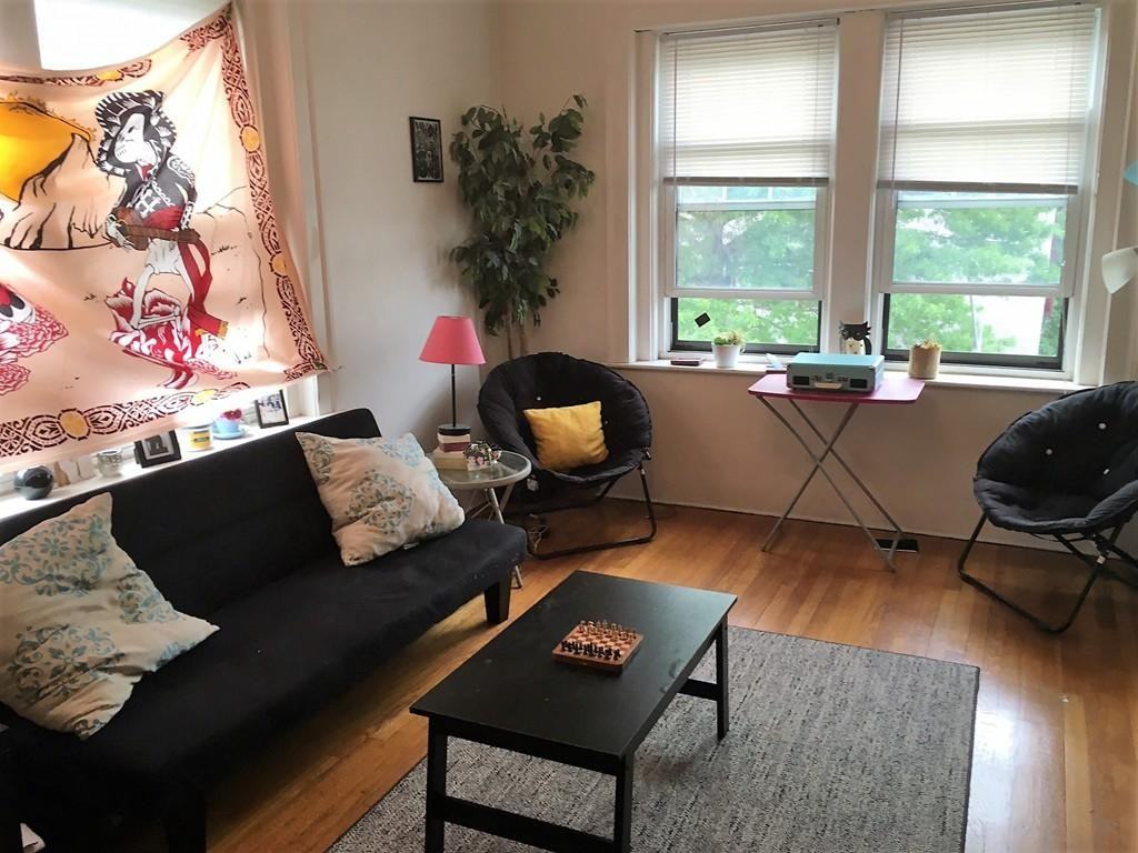 Washington St #6 - Photo 2 of 4