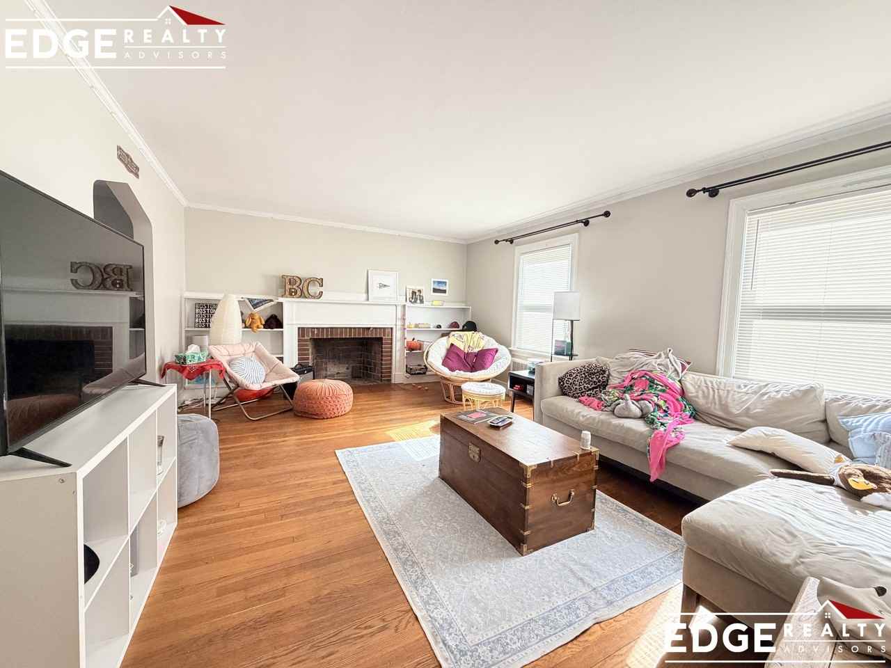 96 Undine Rd - Photo 3 of 10