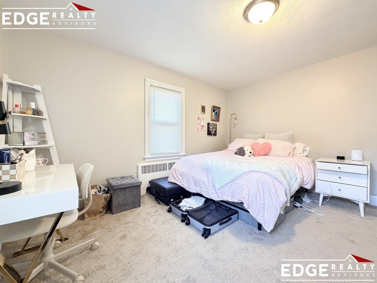 96 Undine Rd - Photo 6 of 10