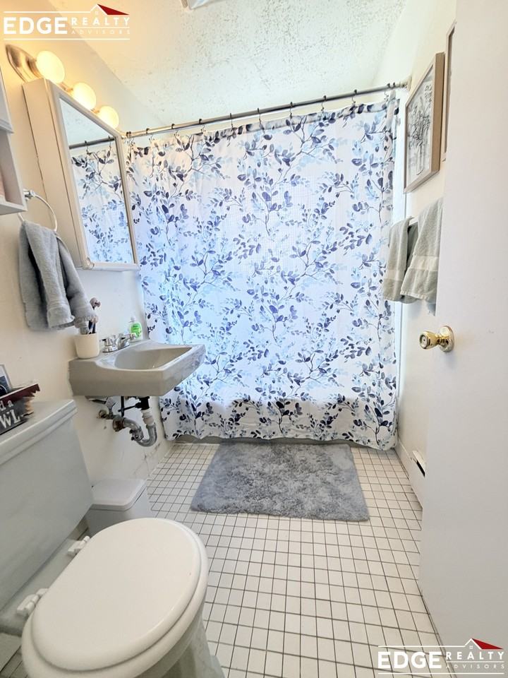 49 Colborne Rd #4 - Photo 4 of 5