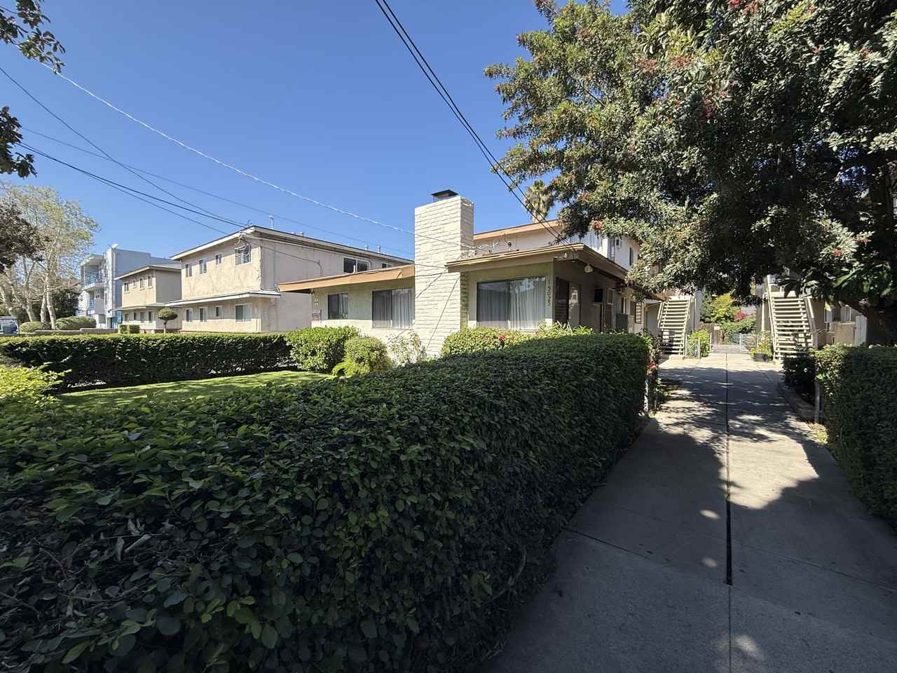 15025 Burbank Blvd #2 - Photo 5 of 8