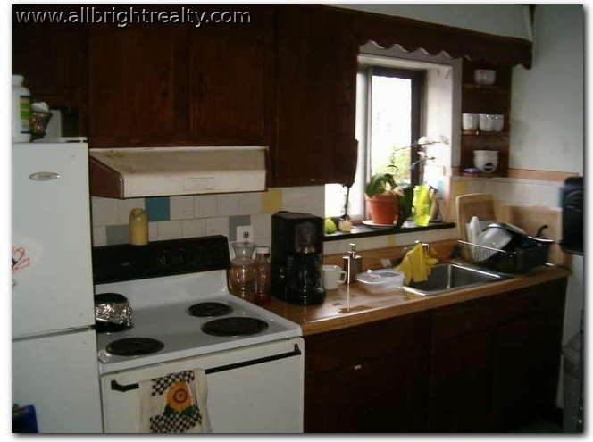 329 Summit Ave #14 - Photo 6 of 18